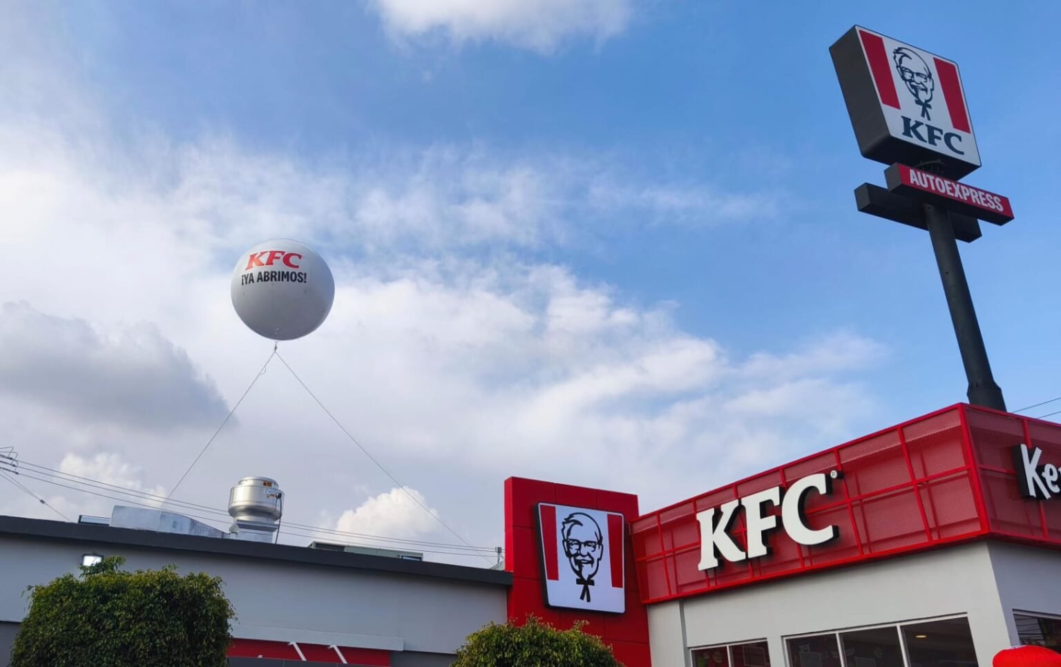 GloboFlotante-KFC-Tinto360