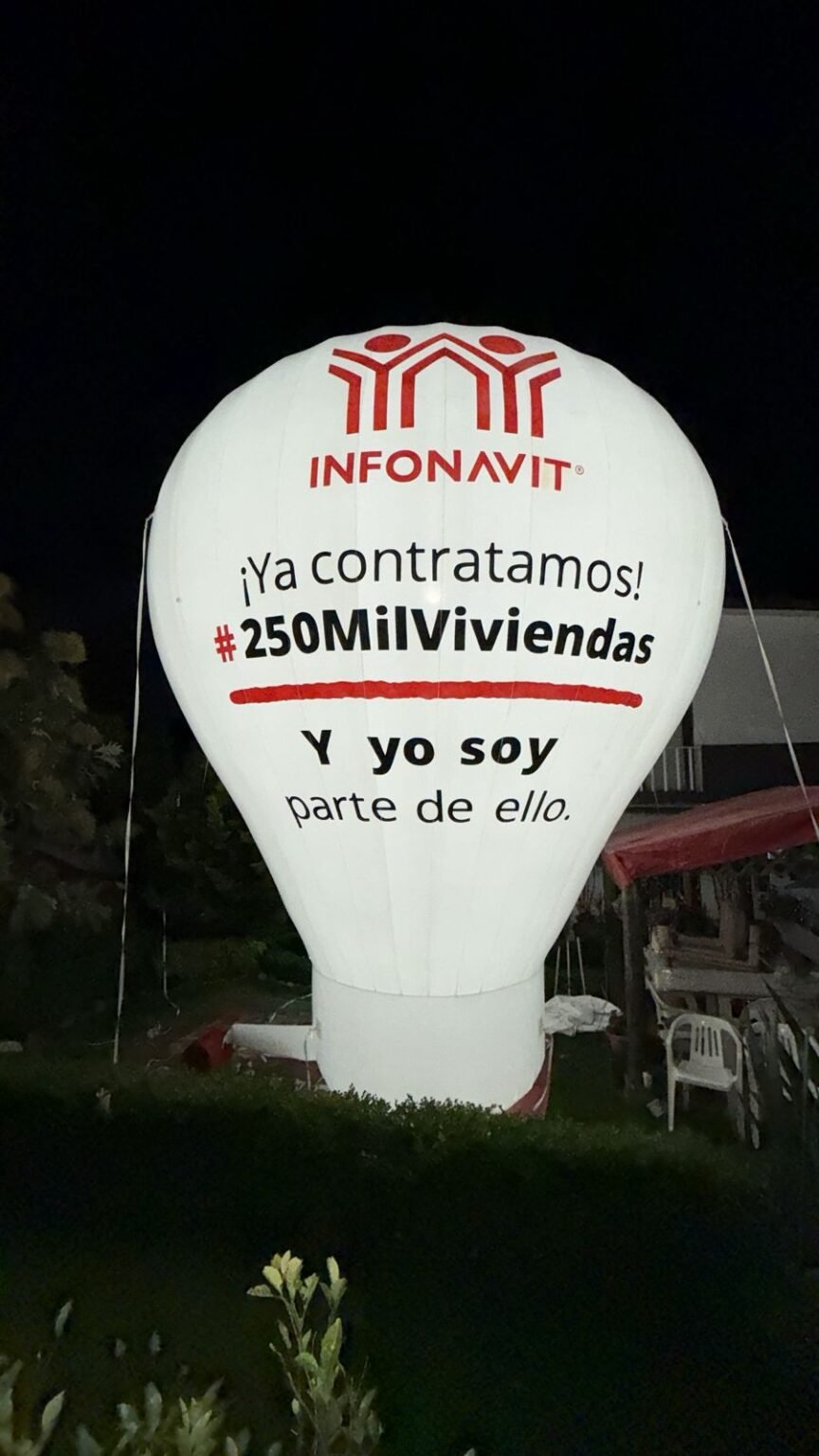 ShowBallInflable-medida8metrosalto-Tinto360